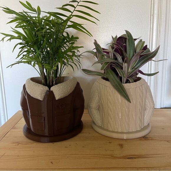 Cozy Duo: Cable Sweater & Aviator Jacket Planter Set - Perfect Grandma & Grandpa - Picture 1 of 14